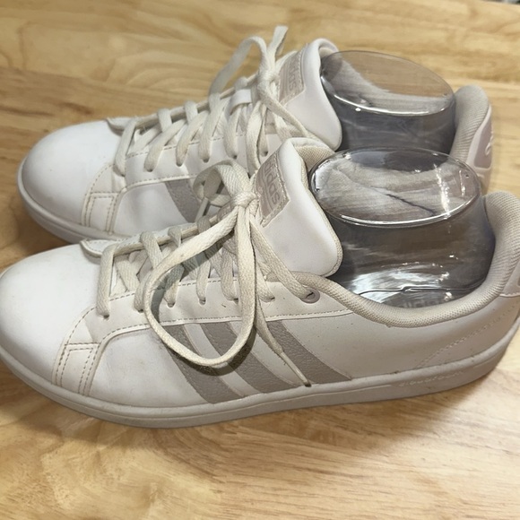 Adidas CF‎ Advantage Cloud foam Ladies  Sneakers 9.5 white grey - Picture 4 of 8